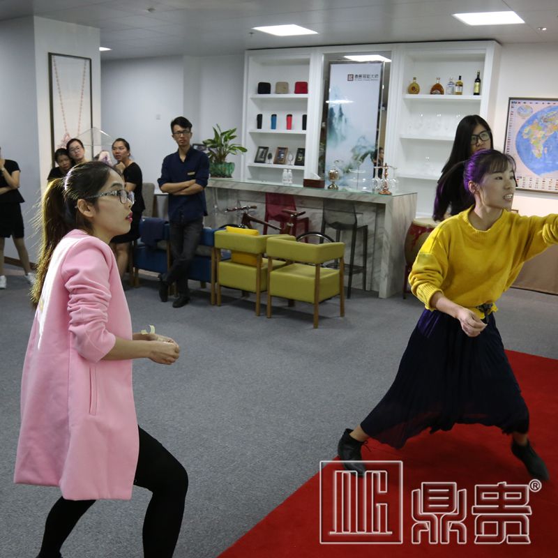 深圳珠宝首饰展示柜台公司