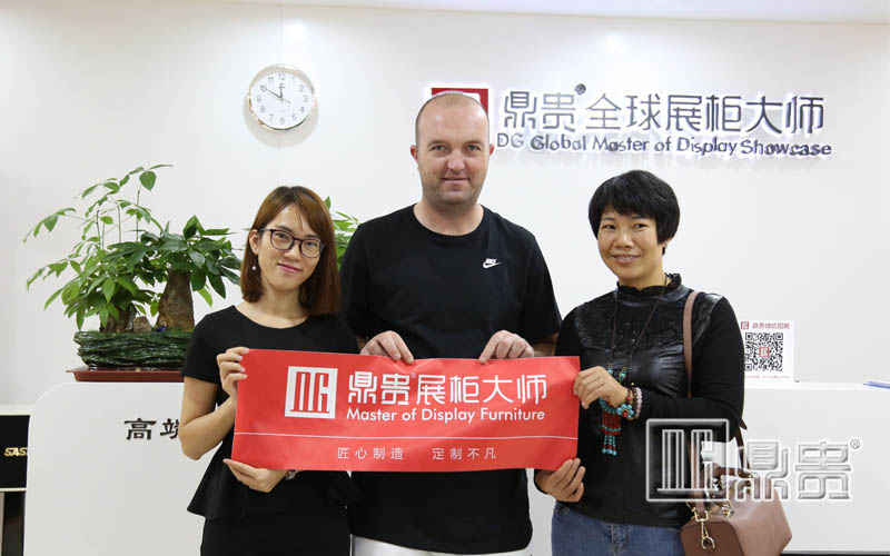 珠宝柜台生产厂家