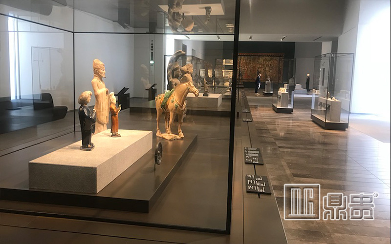 厦门博物馆展柜厂家