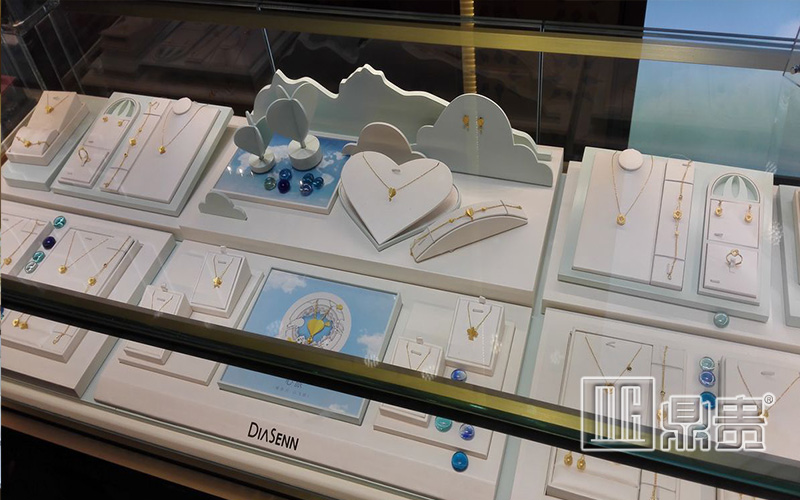 珠宝展柜