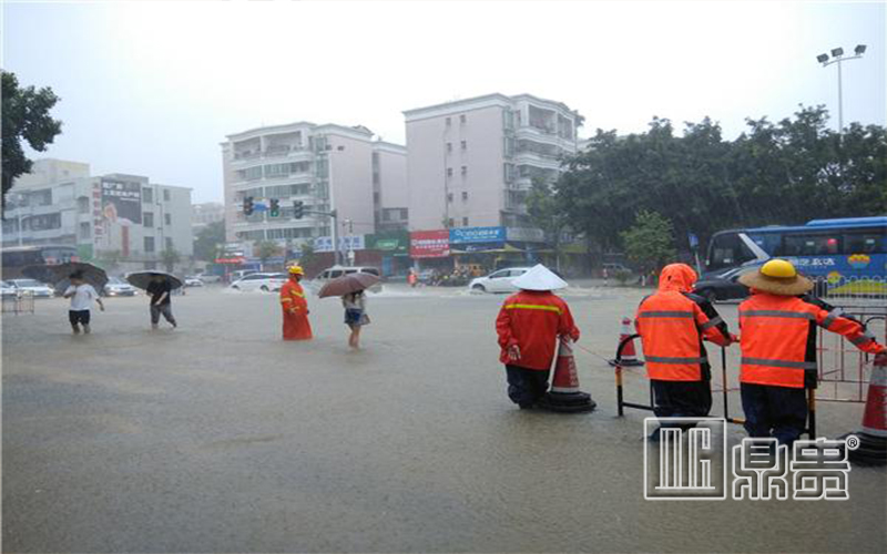 深圳珠宝展柜厂