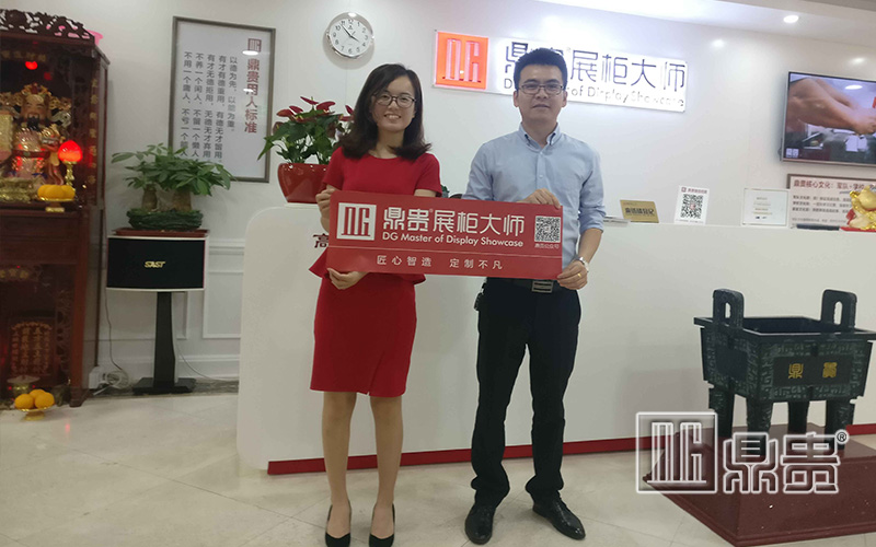 珠宝展示柜厂家