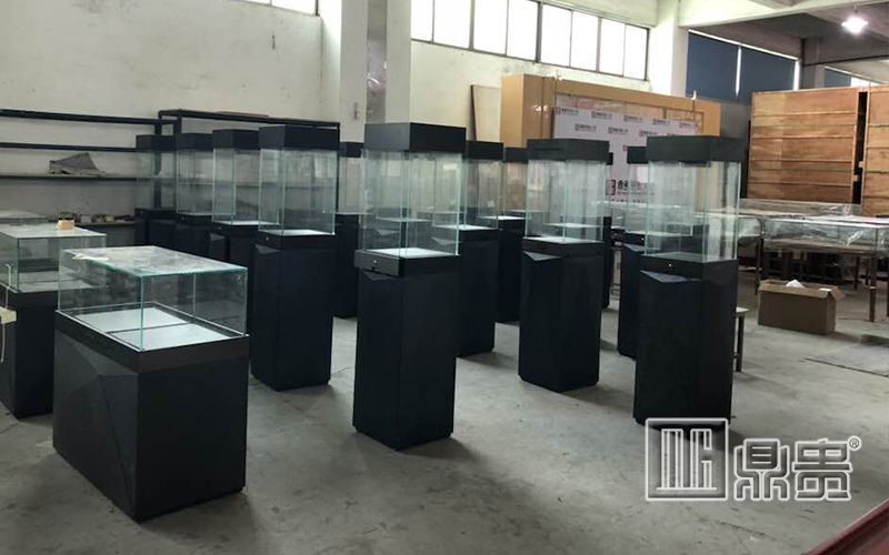 鼎贵展柜大师