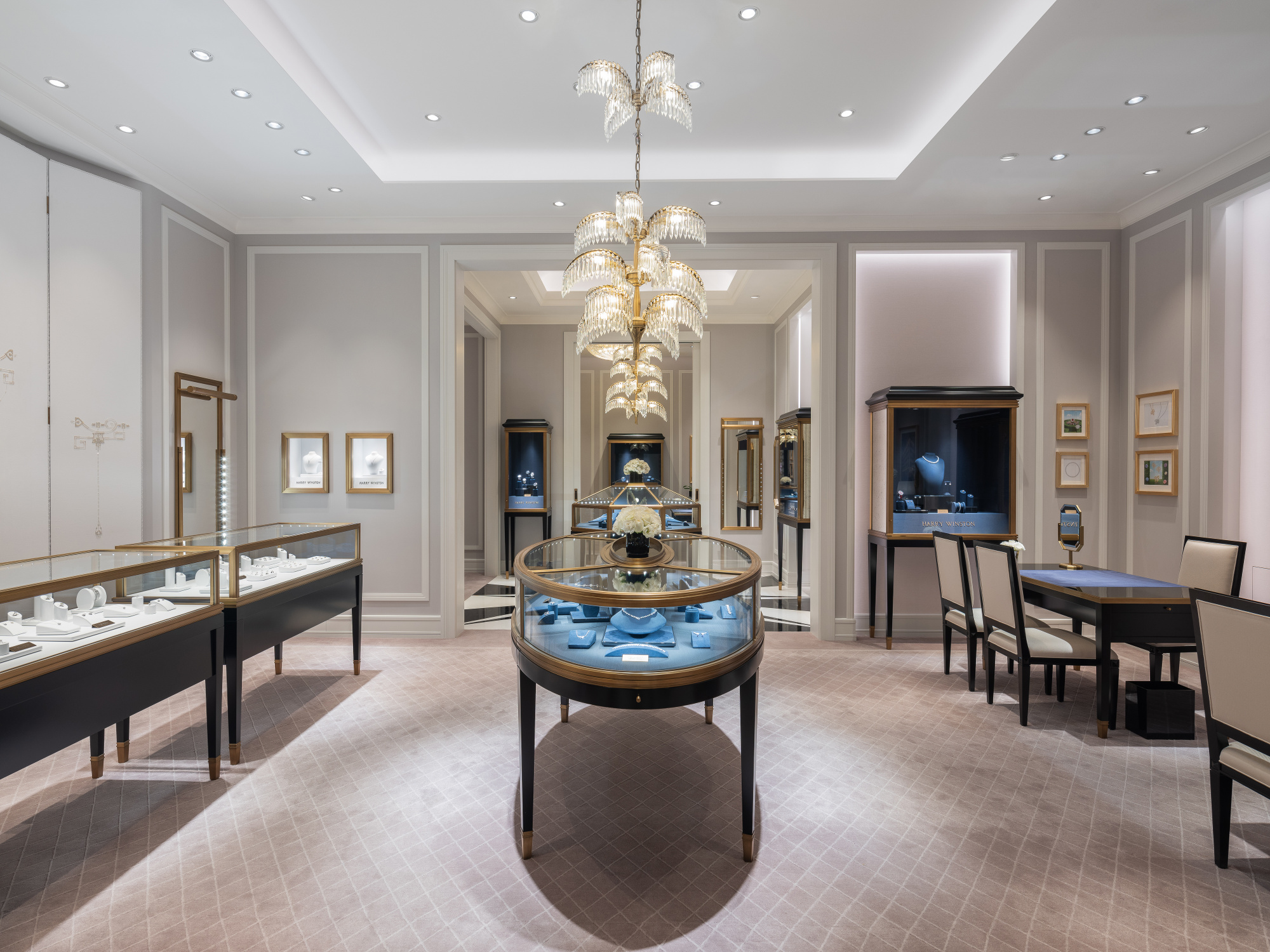 95a318bagy1hmdt1bh2k6j23342bc1l0