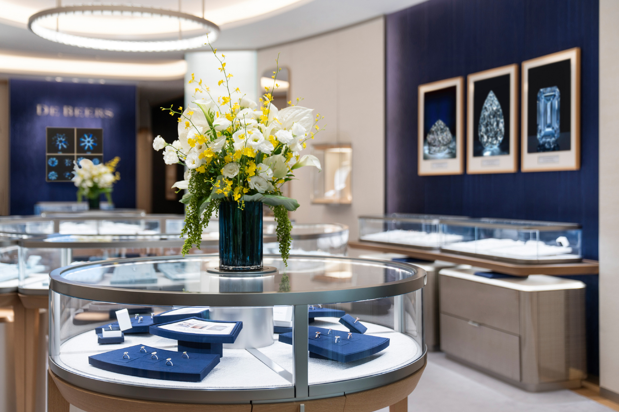 92e7736egy1ht84ryus24j25eo3ls4qu