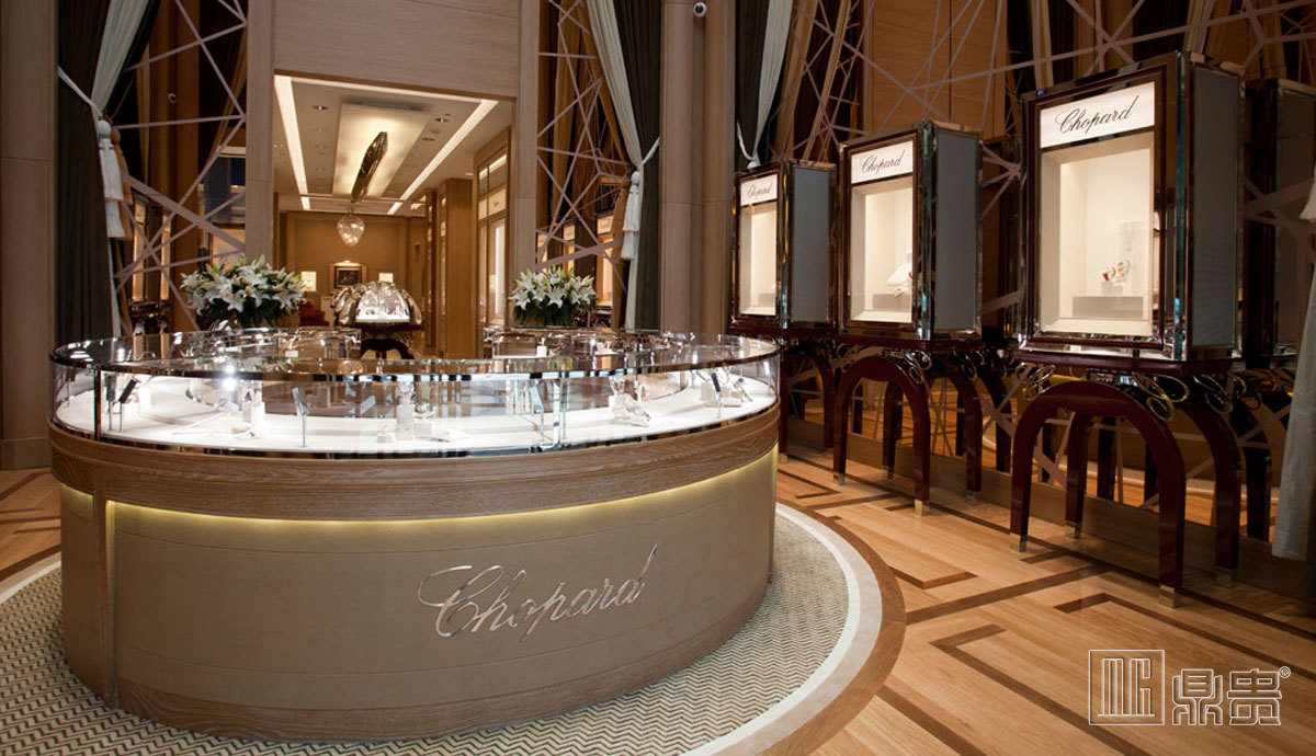 美国肖邦珠宝精品店