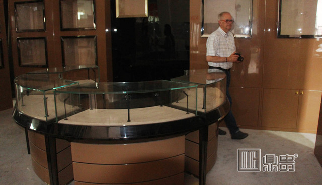 高端奢华珠宝品牌店项目