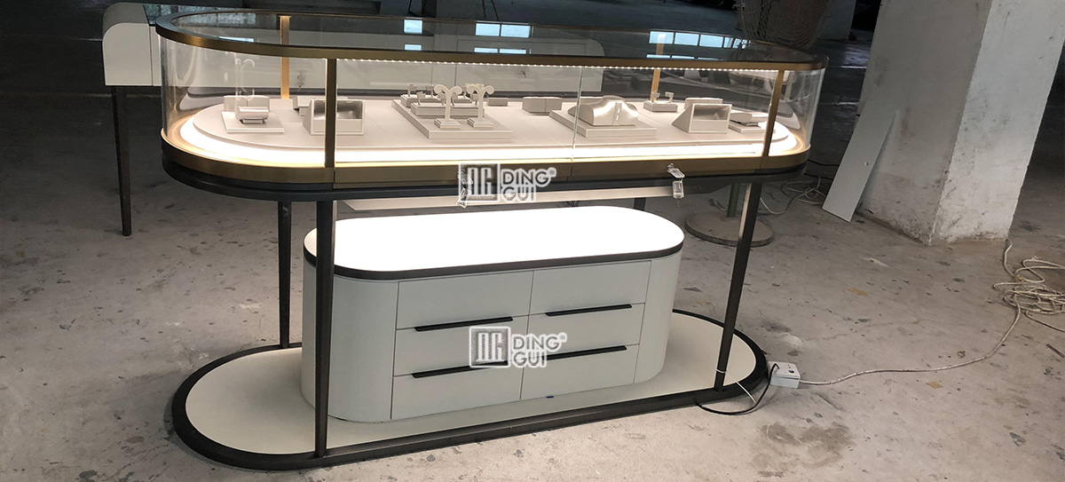 奢华高端珠宝展柜