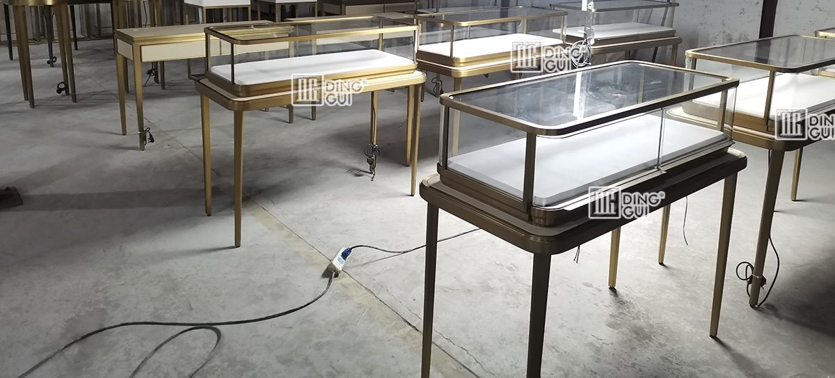 奢华高端珠宝展柜